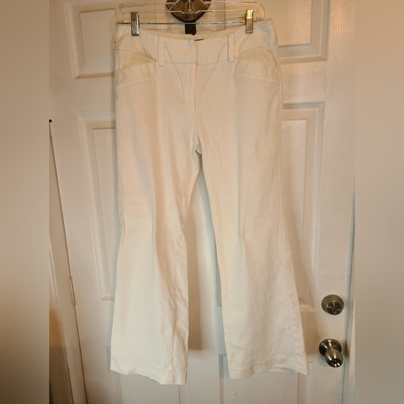 Rafaella Woman's Curvey Fit Flared Bell Bottoms, Size: 8 Color: White - Picture 10 of 16